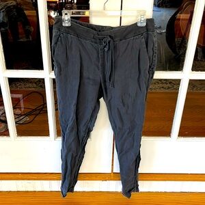 Lucky Brand navy blue cropped pants